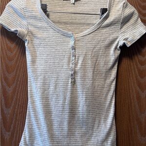 Hippie Rose Light Gray Striped Short Sleeve Top